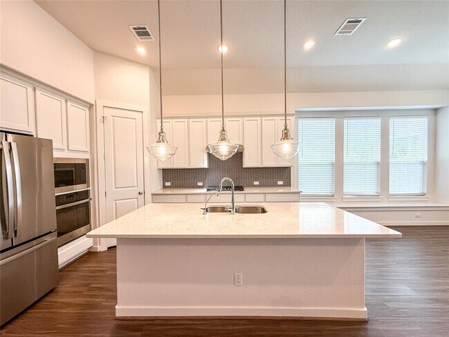 Photo - 249 Heartleaf Rd