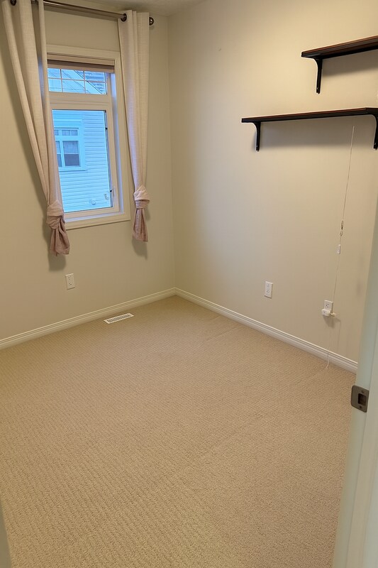 Photo - 1804-1804 70 St SW