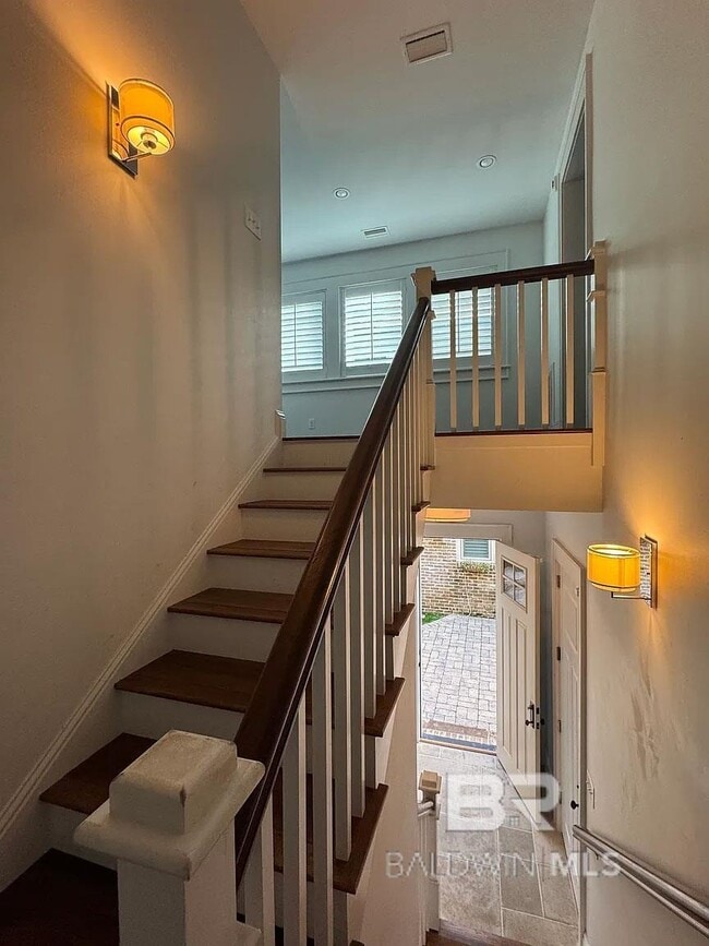 Photo - 111 Magnolia Ave