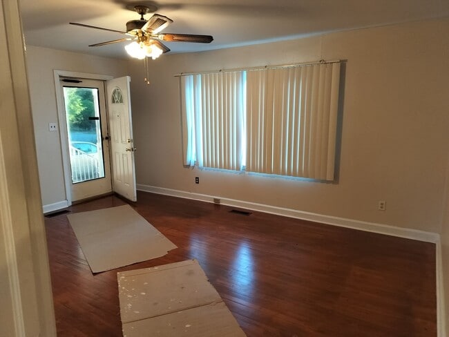 Photo - Fayetteville Ranch