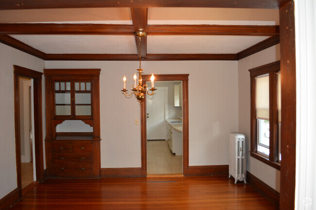 Building Photo - 63 Freeman St Unit 2 Rental