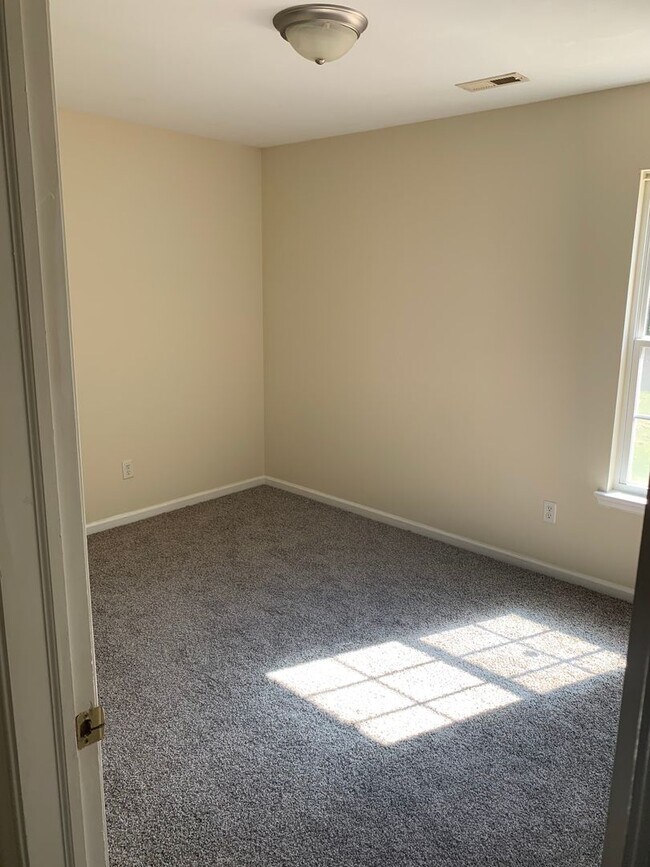 Photo - Beautiful Home located in Camden County and close to Water Access