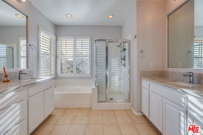 Building Photo - 24040 Dandelion Ln