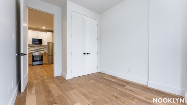 Photo - 2553 Bedford Ave Unit 2B