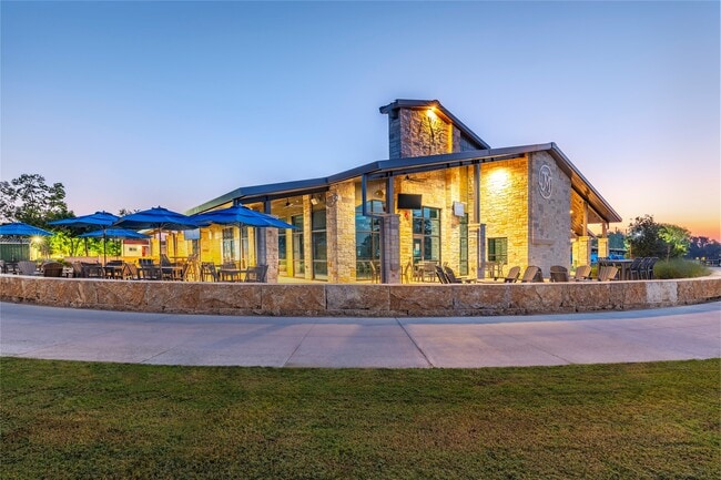 Building Photo - 10607 Horseshoe Bend Dr Rental
