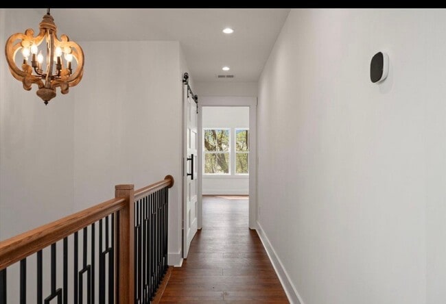 Photo - 151 Fain St
