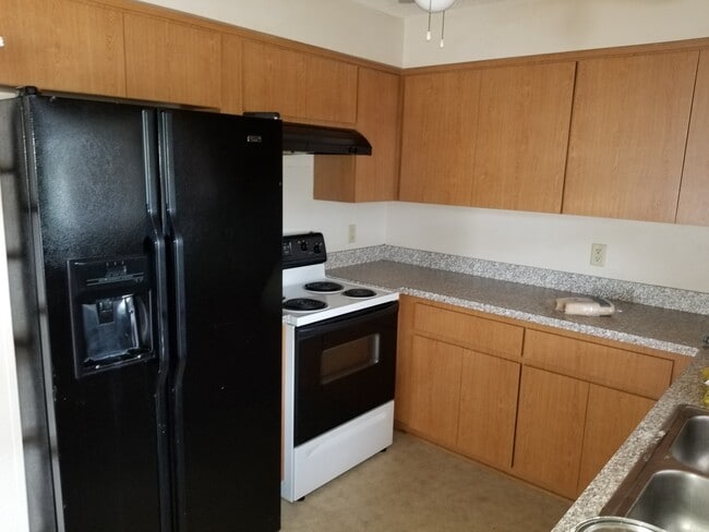 Kitchen 2 - 6536 W.NORVELL BRYANT HWY Unit 6536