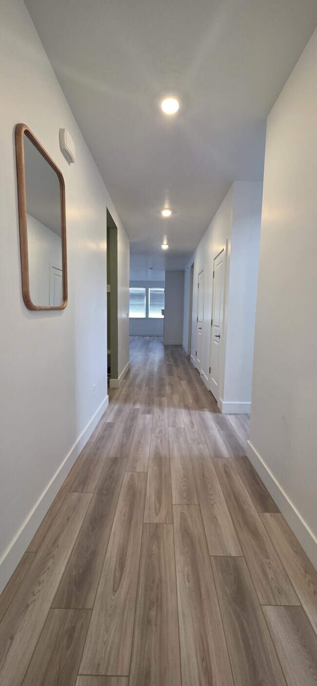 5435 E Victoria Fls Dr