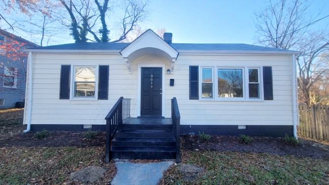 Photo - 2019 National St