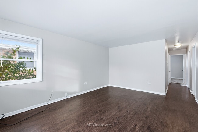 Photo - 14631 Kimbark Ave House