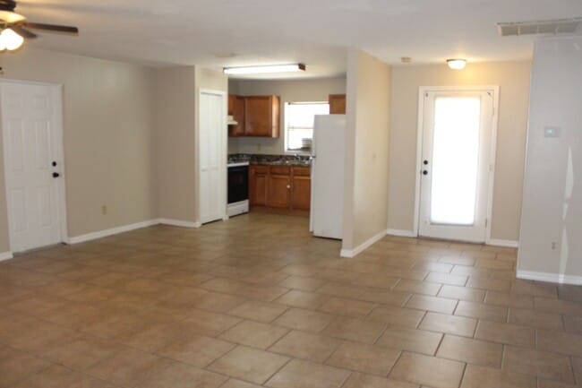 610 Cassin Ave