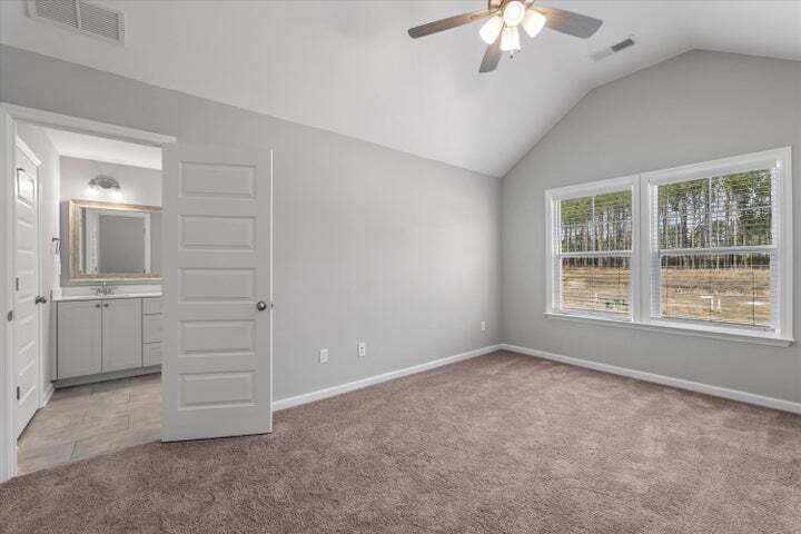 Photo - Ashley Smith