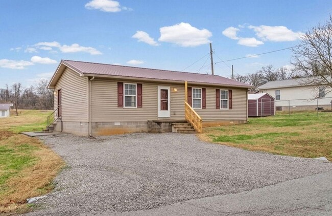 Photo - 101 Avalon Blvd