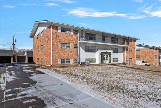 103 S Elder Ln Unit 103 - Unit 2