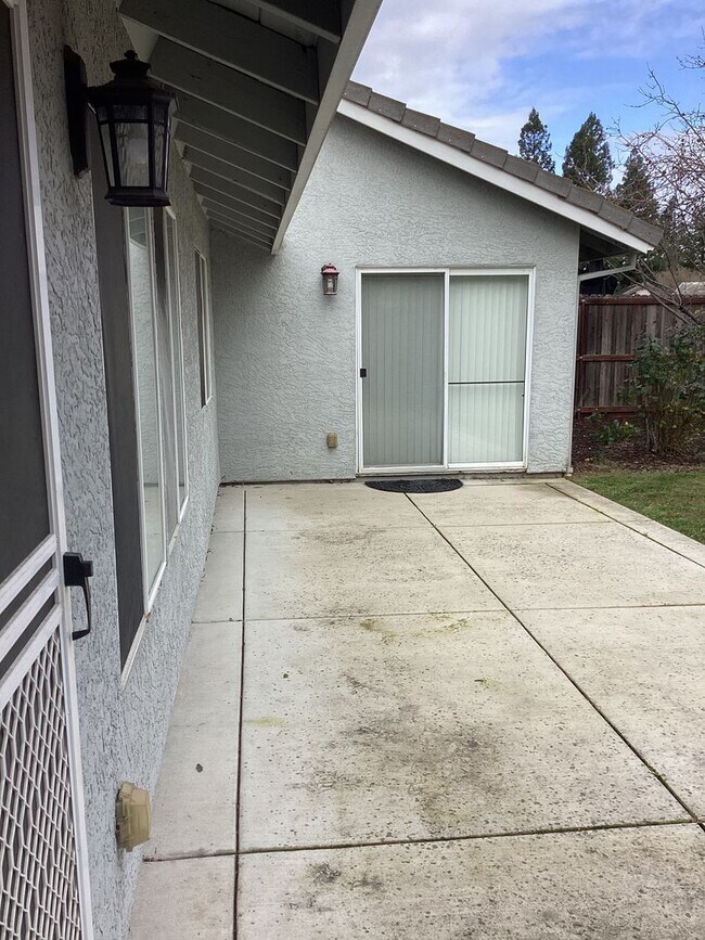 Photo - 3 Bedroom Home in Elk Grove