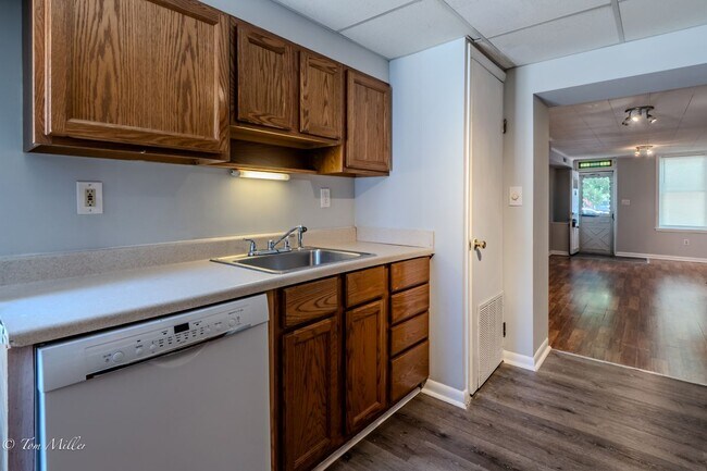 Photo - 608 S Milton Ave