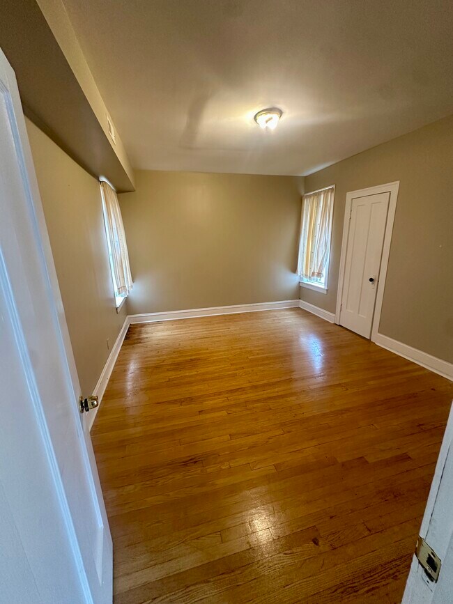 Photo - 2249 W Arthur Ave Unidad 3