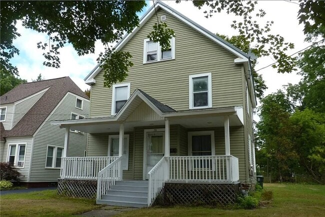 Photo - 70 Pershing Ave Unidad # 1