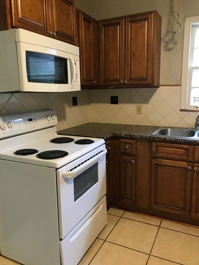 Photo - 1406 Atkamire Dr Unit 1406 Atkamire Drive