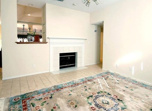 Photo - 6401 Dakota Dr