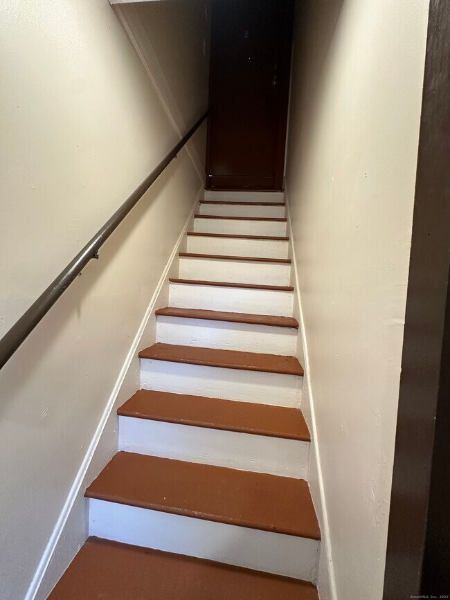 Photo - 1046 Main St Unidad 2nd Floor