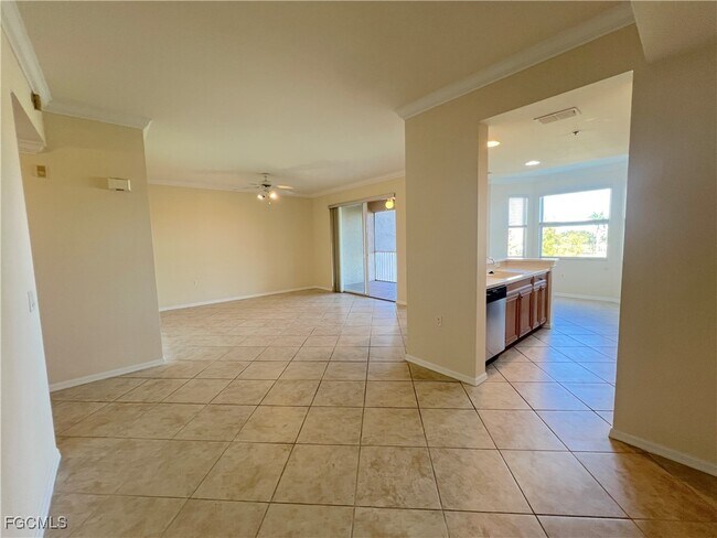 Photo - 8470 Kingbird Loop Unit 1033