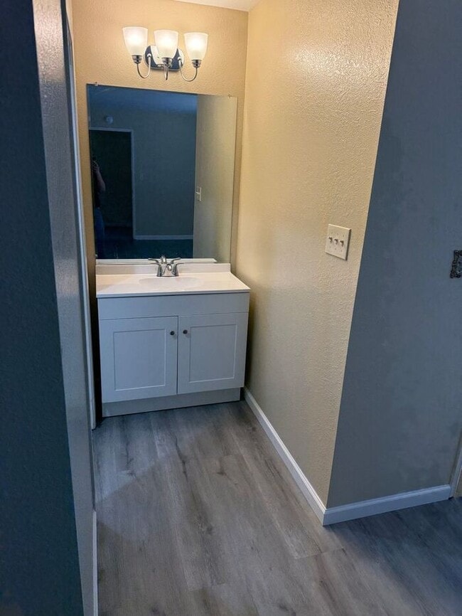 Photo - Cozy 1 Master Bedroom and 1 Bath