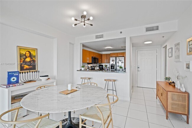 Photo - 6362 Collins Ave Unit 311