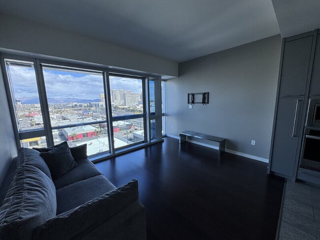 Photo - 4471 Dean Martin Dr Unit 1006