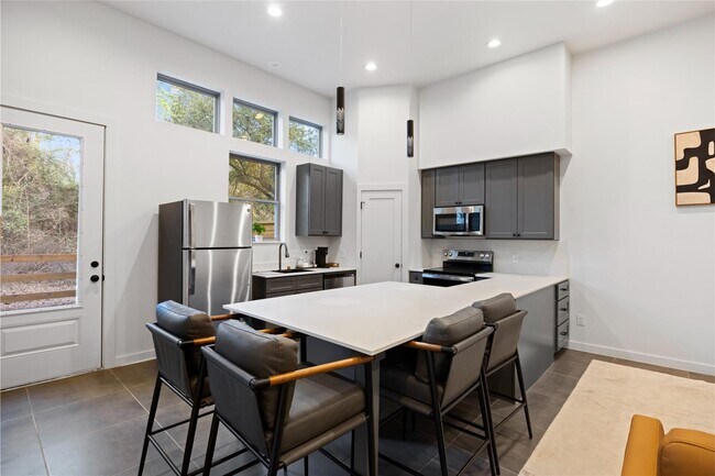 Photo - 13838 Bee Flower Ln