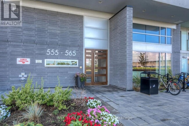 Photo - 555 Wilson Ave Unité E307