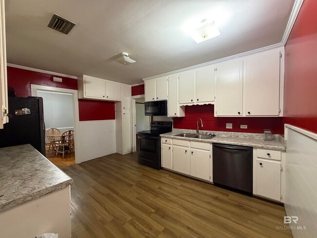 Photo - 52 Ratcliffe St