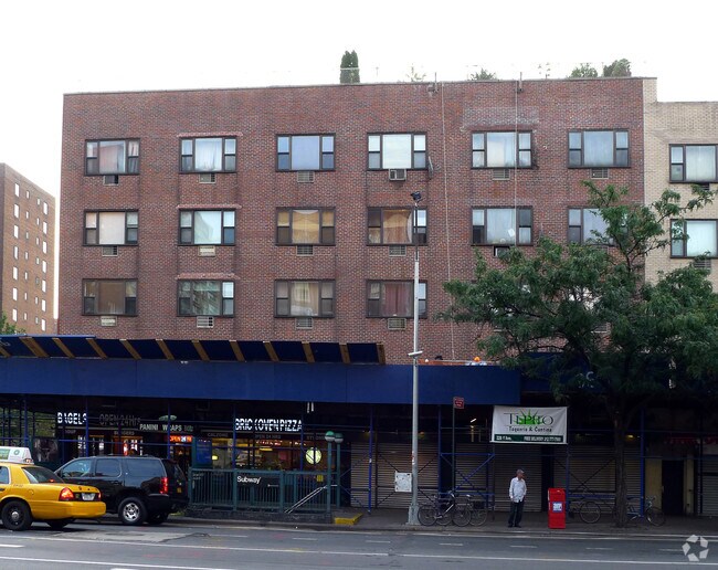 Photo - Crossings Condominium