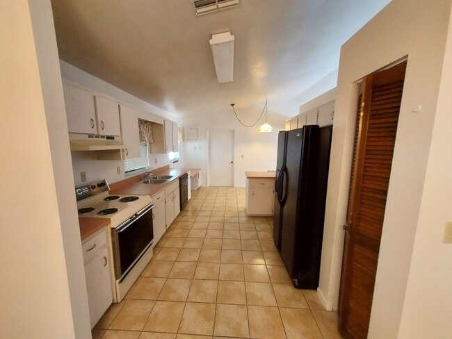 Photo - 9706 SW 30th Terrace