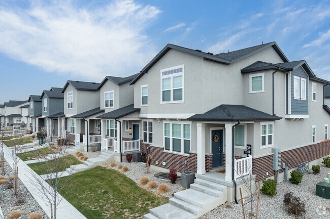 Gabler's Grove Towns