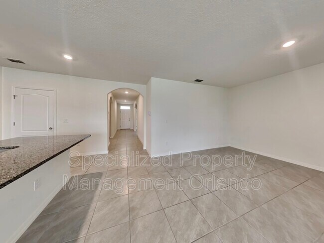 Photo - 613 Greymount St