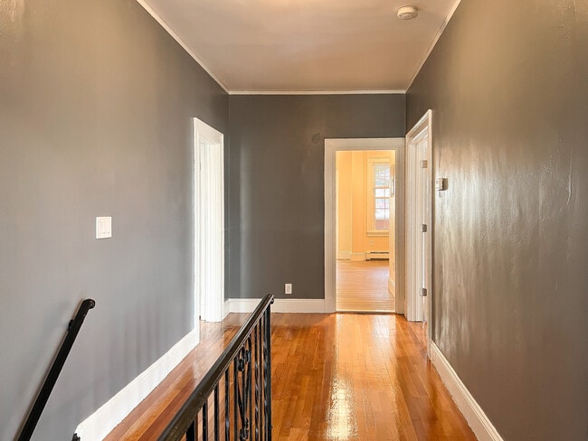 Photo - 144 Winchester St