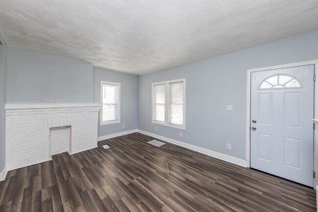 Photo - 2-Bedroom Home with Flexible Bonus Room Near Downtown Columbus