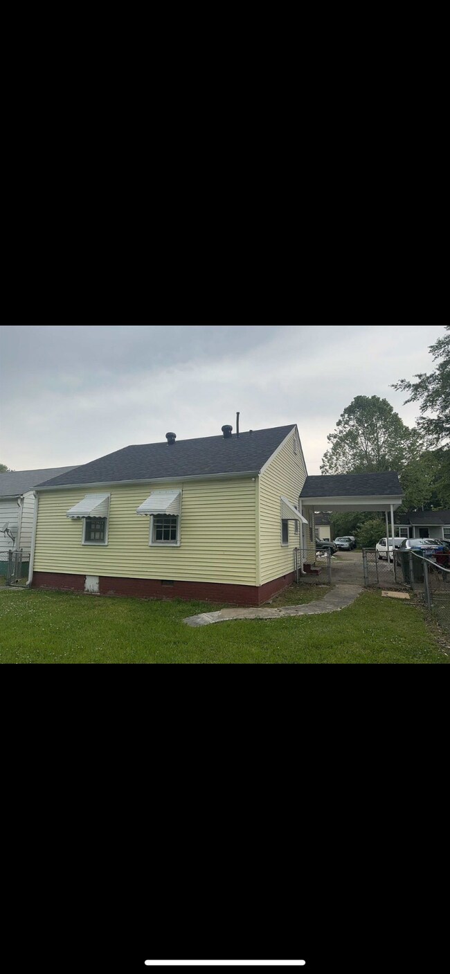 52 James St Rental House Rental in Jackson, TN