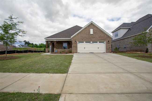 Photo - 1229 McClain Dr House