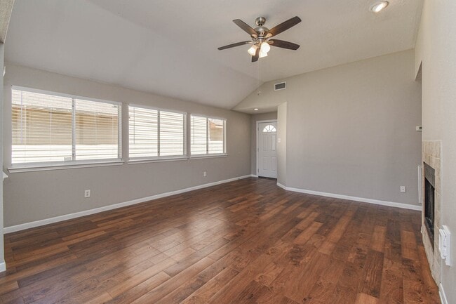 Photo - 7755 Springville Dr