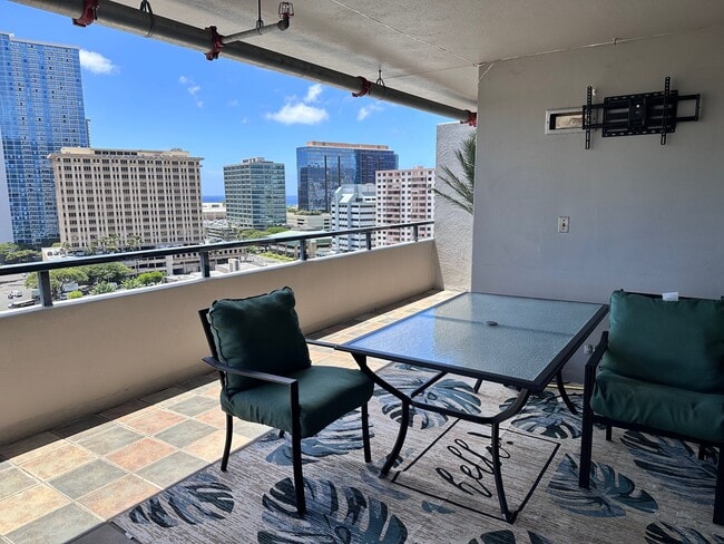 Photo - 1650 Kanunu St Unit PH3