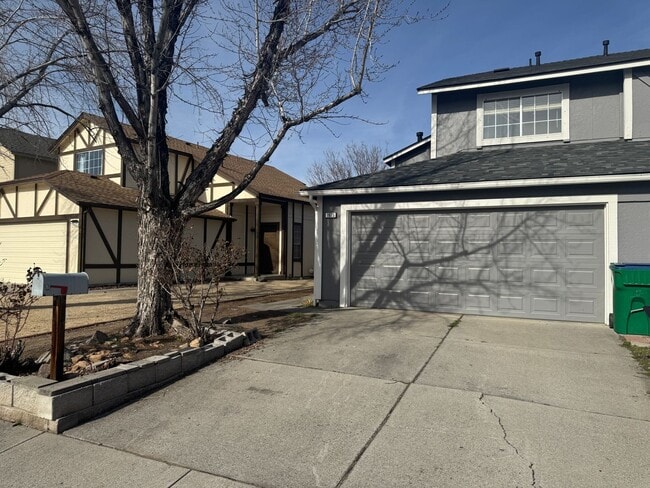 Building Photo - 1675 Round Mountain Cir