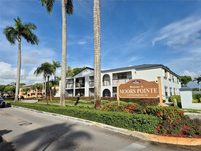 Photo - 18350 Mediterranean Blvd Condo Unit 1-27