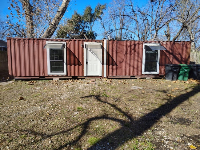 Photo - 7509 Touchstone St Unidad B