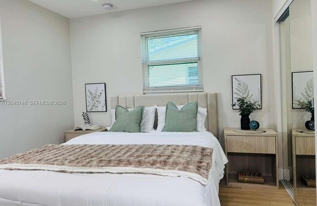 4708 SW 33rd Ave Unit 4708