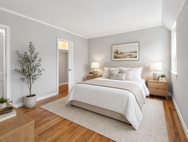 Photo - 1030 S Barton St