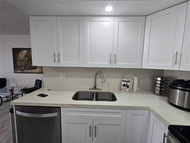 Photo - 10801 SW 109th Ct Unit D201