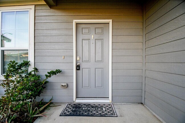 Photo - 17867 Baleage Ln