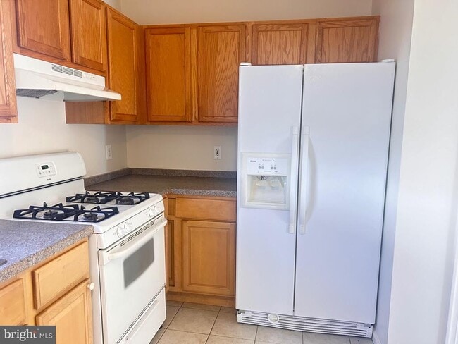 Photo - 213 Emily Ln